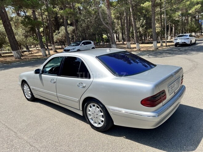 Mercedes E 320 2000, 49,000 km - 3.2 l - Sumqayıt