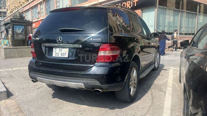 Mercedes ML 350 4MATIC 2006, 300,000 km - 3.5 l - Bakı