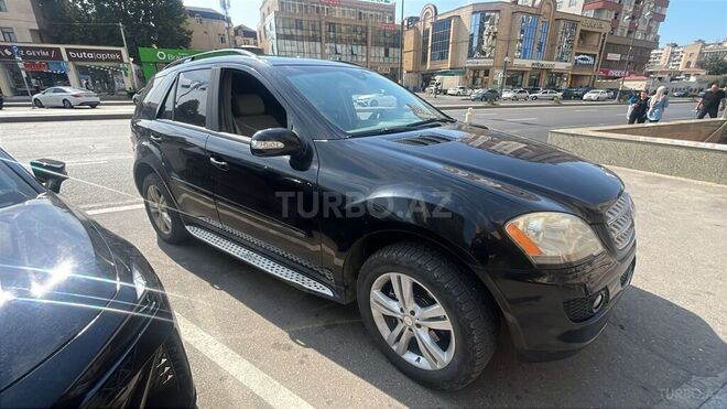 Mercedes ML 350 4MATIC 2006, 300,000 km - 3.5 l - Bakı