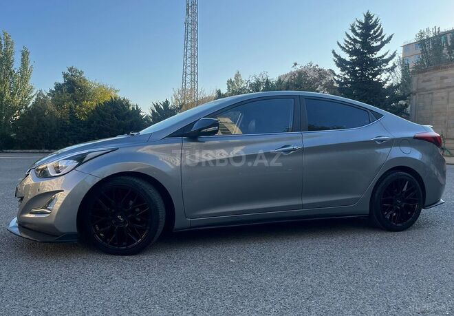 Hyundai Avante 2015, 130,000 km - 1.6 л - Bakı