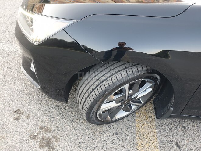 Hyundai Elantra-5