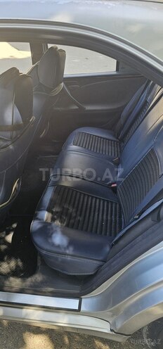 Mercedes E 270 2001, 385,000 km - 2.7 l - Bakı