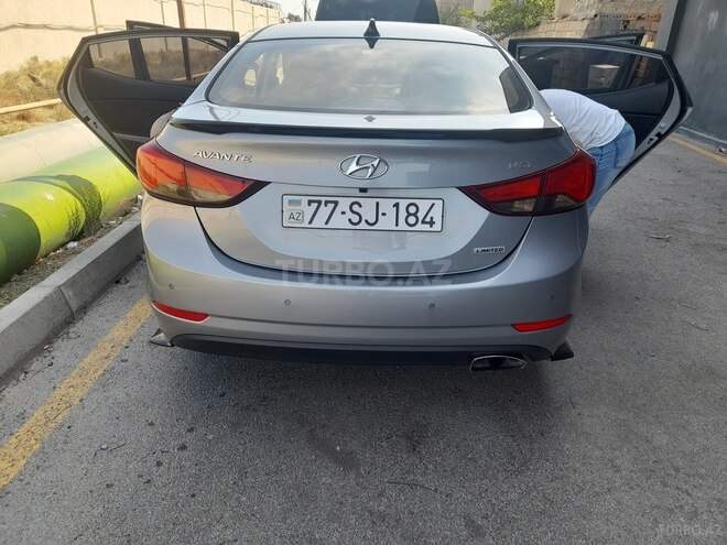 Hyundai Avante 2015, 130,000 km - 1.6 л - Bakı