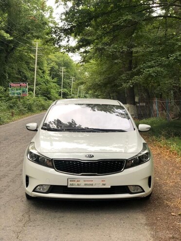 Kia K3 2017, 210,000 km - 1.6 l - Bakı