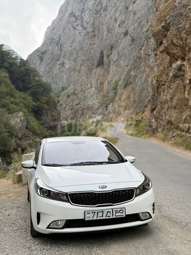 Kia K3 2017, 210,000 km - 1.6 l - Bakı