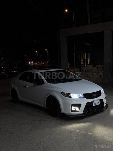 Kia Cerato Koup 2010, 240,000 km - 2.0 л - Bakı