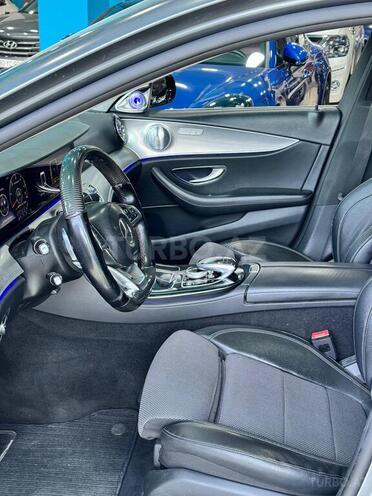 Mercedes E 220 d 2017, 173,570 km - 2.0 л - Bakı