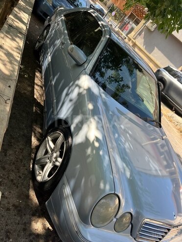 Mercedes E 200 2000, 378,000 km - 2.0 l - Bakı