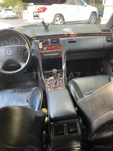 Mercedes E 200 2000, 378,000 km - 2.0 l - Bakı