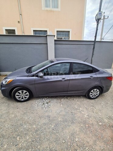 Hyundai Accent 2016, 180,000 km - 1.6 l - Bakı