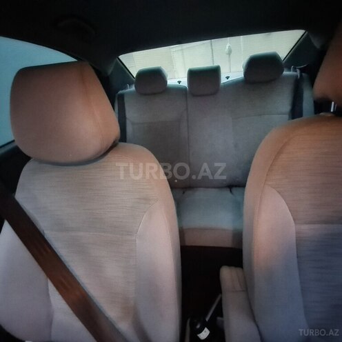 Hyundai Accent 2016, 180,000 km - 1.6 l - Bakı