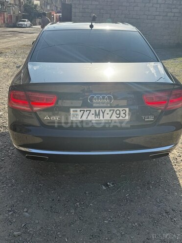 Audi A8 2012, 107,000 km - 4.2 л - Bakı