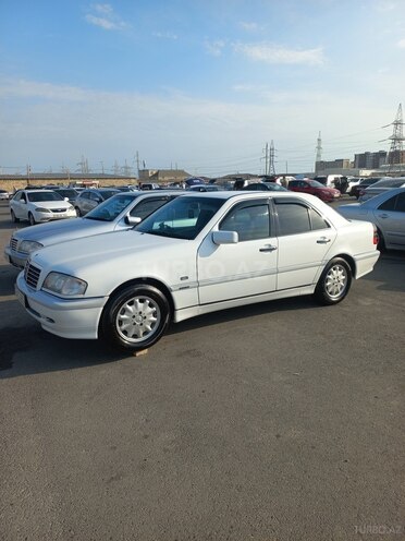 Mercedes C 180 1998, 300,000 km - 1.8 л - Bakı