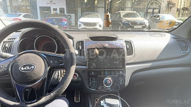 Kia Cerato Koup 2010, 240,000 km - 2.0 л - Bakı