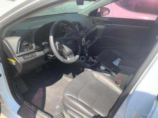 Hyundai Elantra 2016, 163,000 km - 1.6 л - Bakı