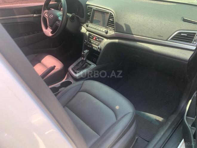 Hyundai Elantra 2016, 163,000 km - 1.6 л - Bakı