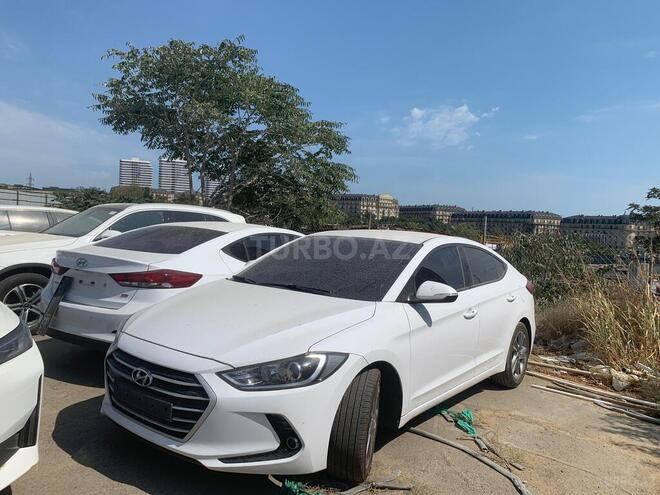 Hyundai Elantra 2016, 163,000 km - 1.6 л - Bakı