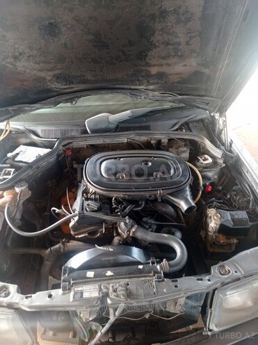 Mercedes 190 1992, 324,000 km - 1.8 l - Salyan