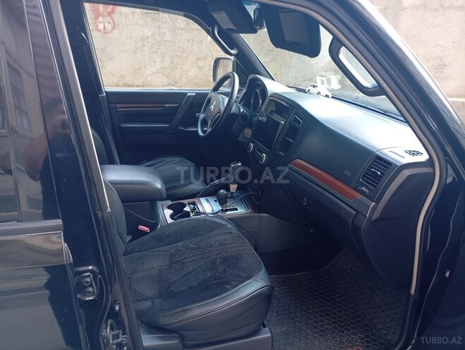 Mitsubishi Pajero 2007, 315,000 km - 3.0 л - Bakı