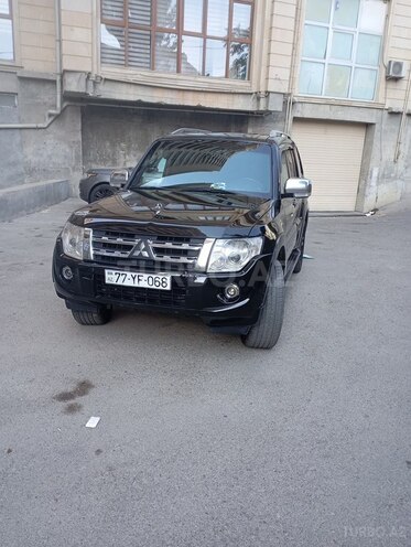 Mitsubishi Pajero 2007, 315,000 km - 3.0 л - Bakı