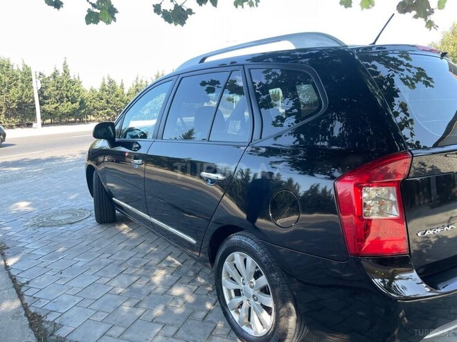 Kia Carens 2010, 267,500 km - 2.0 l - Bakı