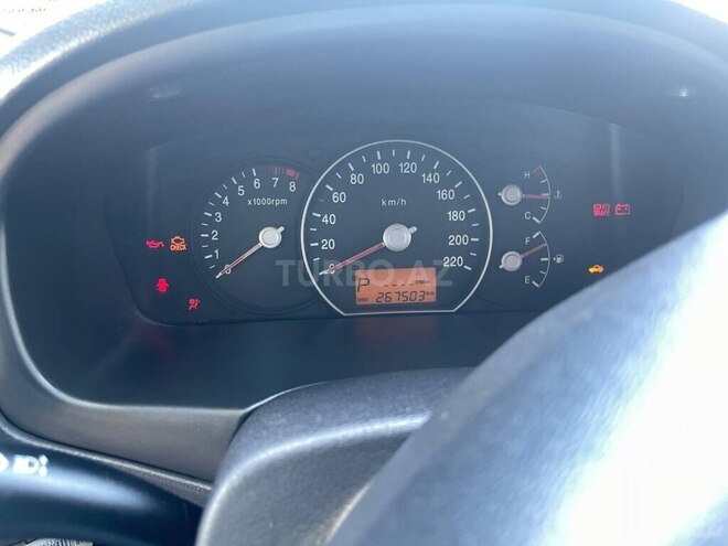Kia Carens 2010, 267,500 km - 2.0 l - Bakı