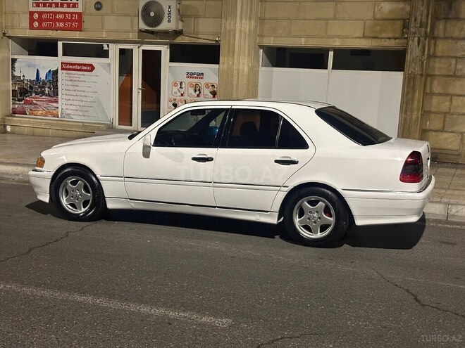 Mercedes C 200 1998, 303,000 km - 2.0 l - Bakı