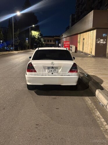 Mercedes C 200 1998, 303,000 km - 2.0 l - Bakı