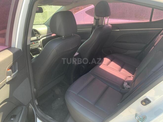 Hyundai Elantra 2016, 131,500 km - 1.6 l - Bakı
