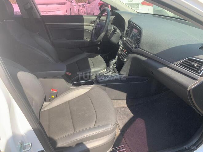 Hyundai Elantra 2016, 131,500 km - 1.6 l - Bakı