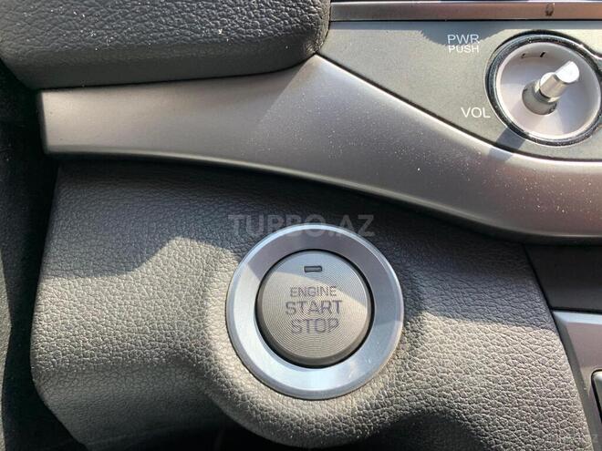 Hyundai Elantra 2016, 131,500 km - 1.6 l - Bakı