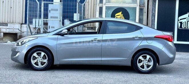 Hyundai Avante 2013, 127,115 km - 1.6 л - Bakı