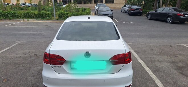 Volkswagen Jetta 2013, 220,000 km - 2.0 l - Bakı