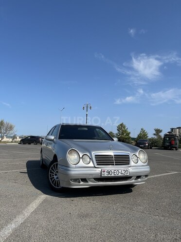Mercedes E 240 1997, 250,000 km - 2.4 l - Sumqayıt