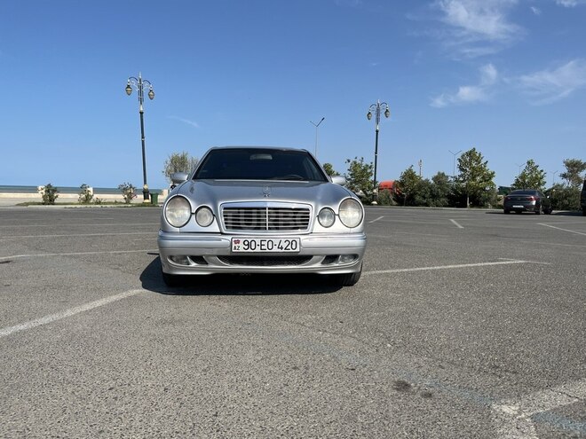Mercedes E 240 1997, 250,000 km - 2.4 l - Sumqayıt