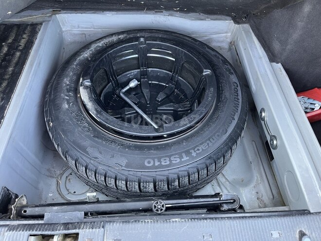 Mercedes E 240 1997, 250,000 km - 2.4 l - Sumqayıt