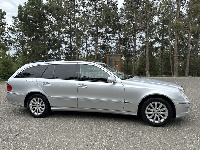 Mercedes E 220 2009, 341,000 km - 2.2 л - Naftalan