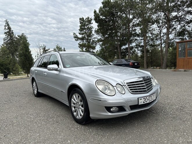 Mercedes E 220 2009, 341,000 km - 2.2 л - Naftalan