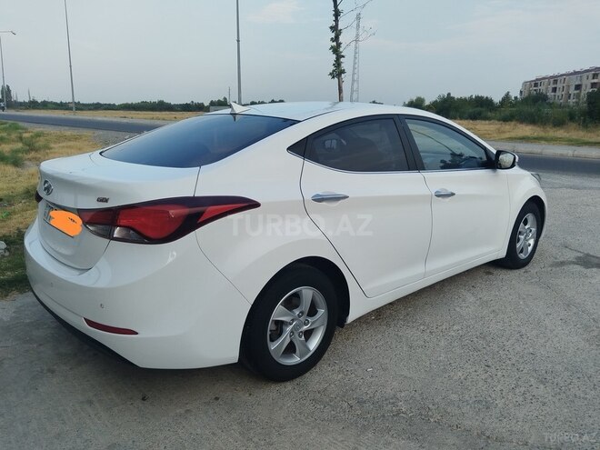 Hyundai Avante 2015, 186,000 km - 1.6 l - Bərdə