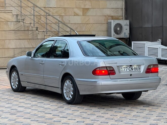 Mercedes E 200 2000, 233,000 km - 2.0 l - Gəncə