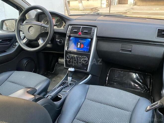Mercedes B 180 2009, 225,000 km - 2.0 l - Sumqayıt