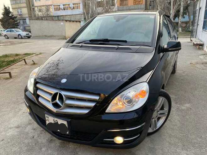 Mercedes B 180 2009, 225,000 km - 2.0 l - Sumqayıt