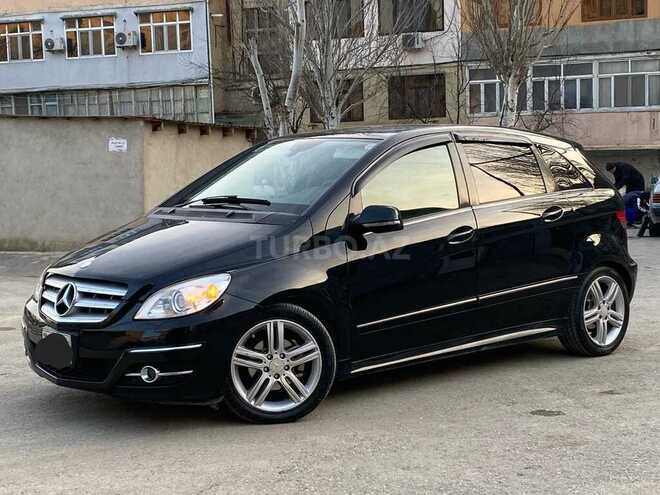 Mercedes B 180 2009, 225,000 km - 2.0 l - Sumqayıt