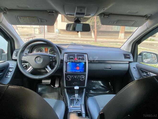 Mercedes B 180 2009, 225,000 km - 2.0 l - Sumqayıt