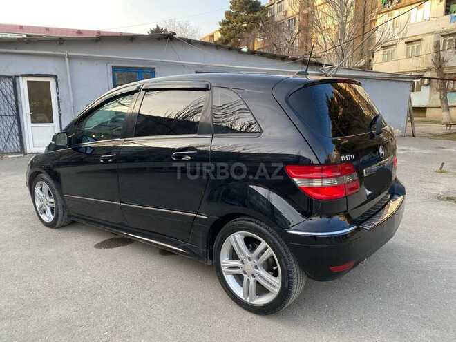 Mercedes B 180 2009, 225,000 km - 2.0 l - Sumqayıt