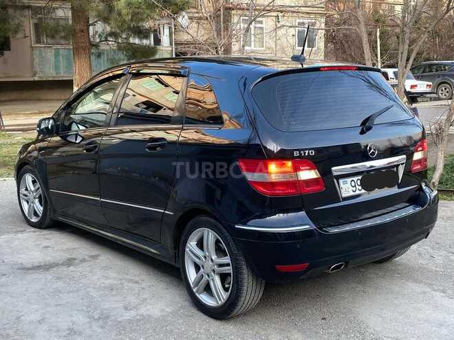 Mercedes B 180 2009, 225,000 km - 2.0 l - Sumqayıt