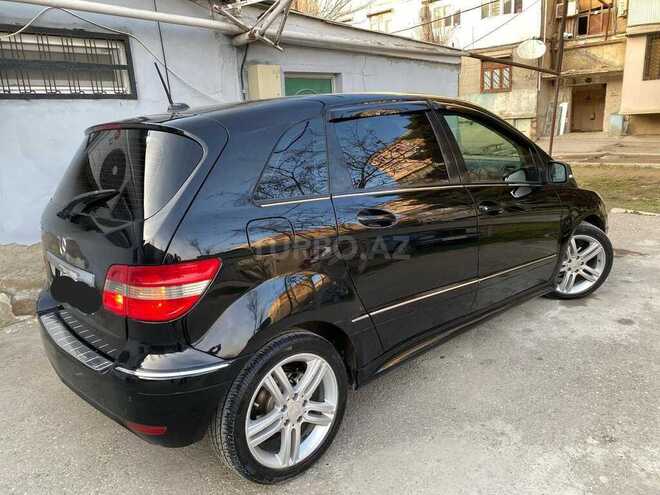 Mercedes B 180 2009, 225,000 km - 2.0 l - Sumqayıt