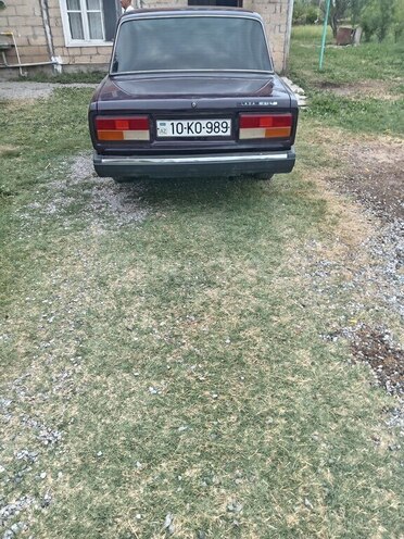 LADA (VAZ) 2107 2002, 32,000 km - 1.5 l - Ucar