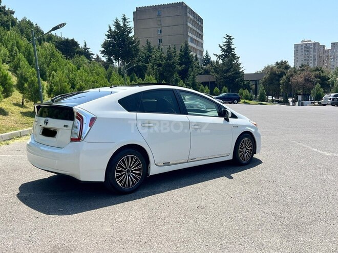 Toyota Prius 2013, 234,000 km - 1.8 л - Bakı