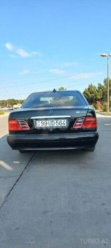 Mercedes E 290 1995, 300,000 km - 2.9 л - Sumqayıt